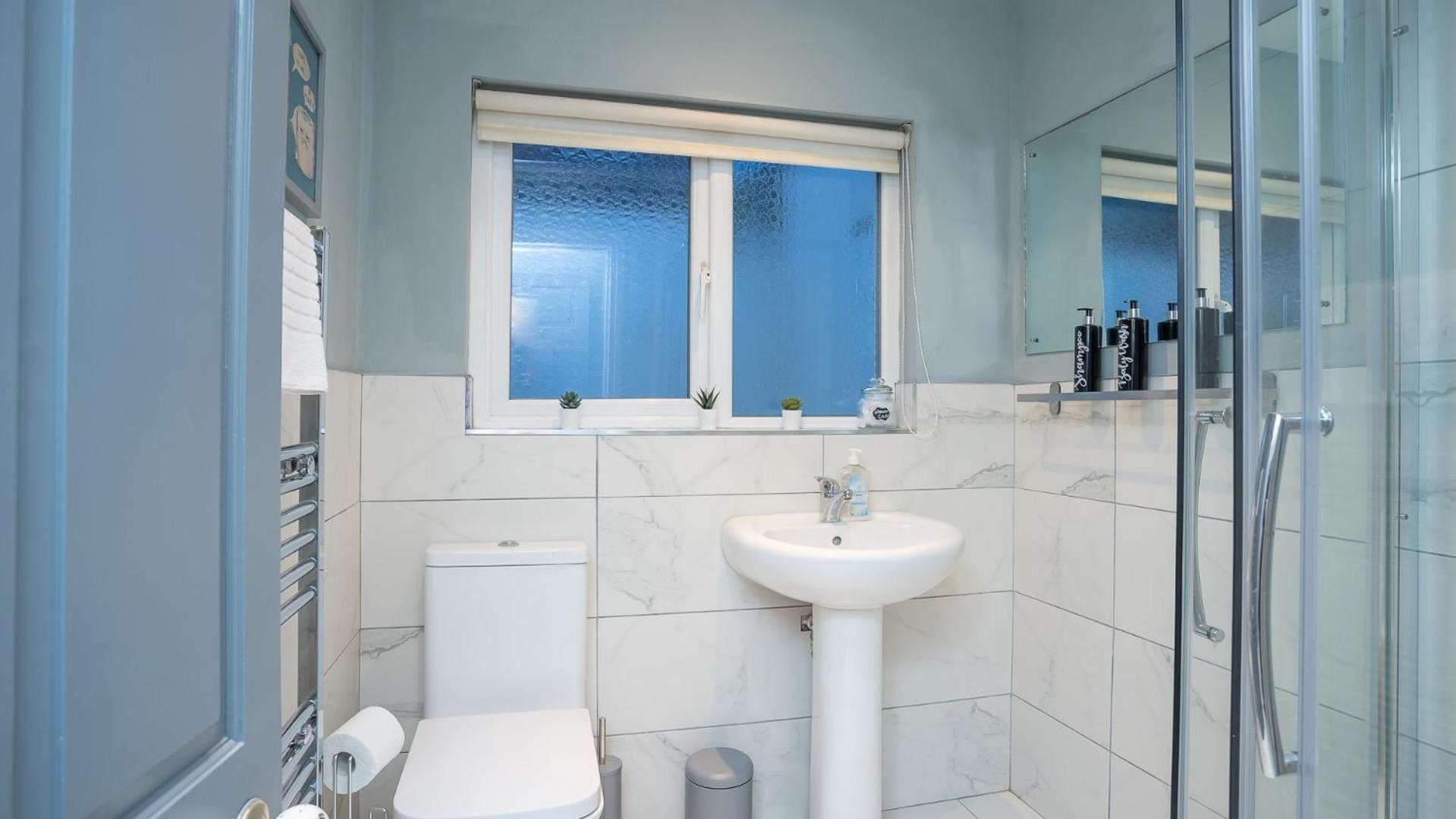 1 Bdr Apartment At Queens Uni By Belfast City Breaks Ngoại thất bức ảnh