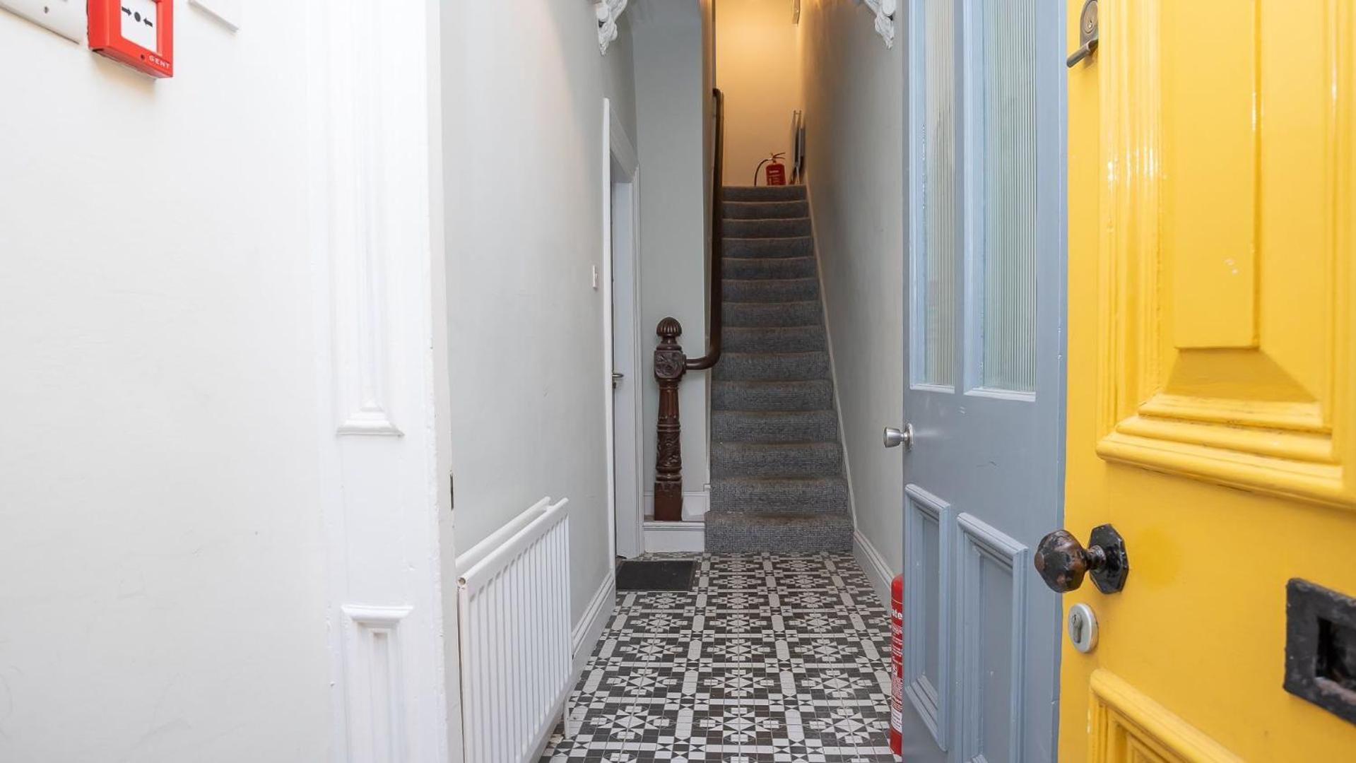 1 Bdr Apartment At Queens Uni By Belfast City Breaks Ngoại thất bức ảnh